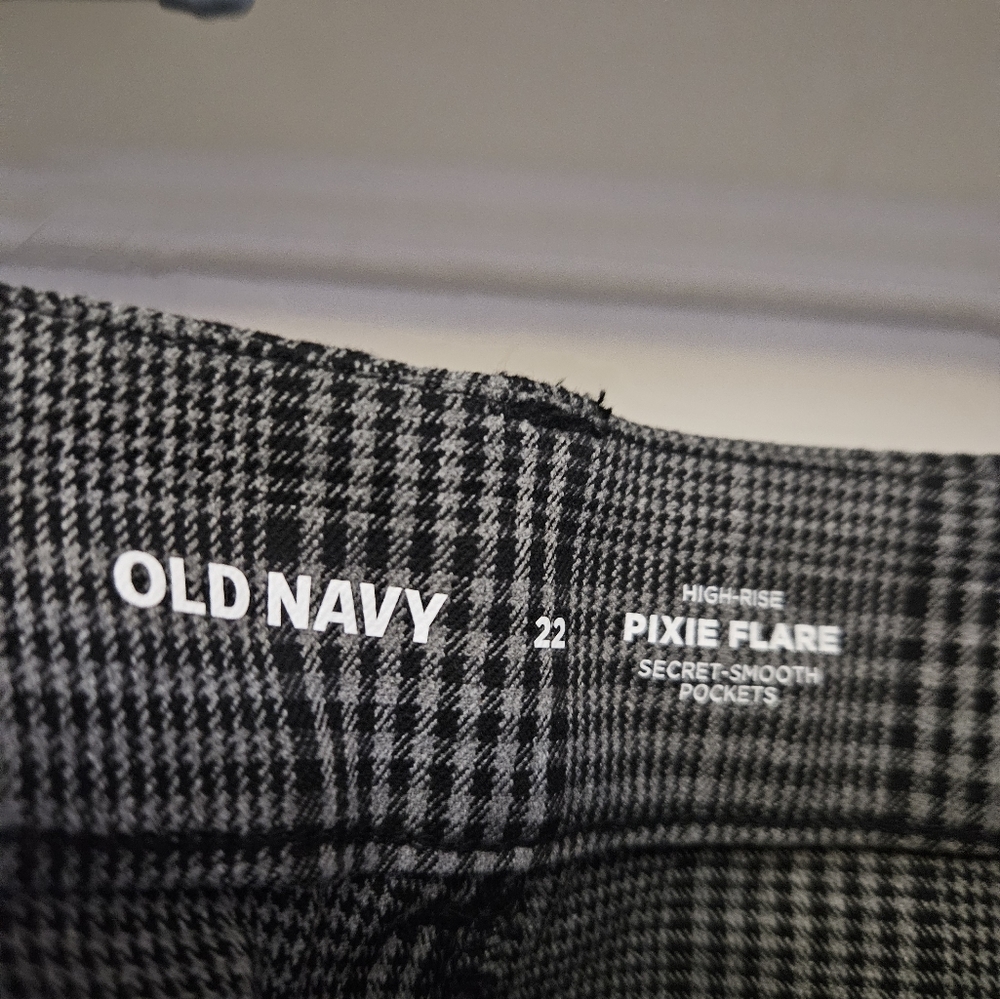 Old Navy dress pants